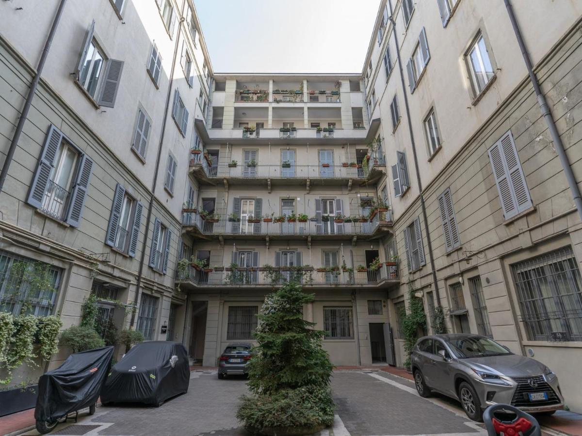 The Best Rent - Lovely One-Bedroom Apartment In Moscova มิลาน ภายนอก รูปภาพ